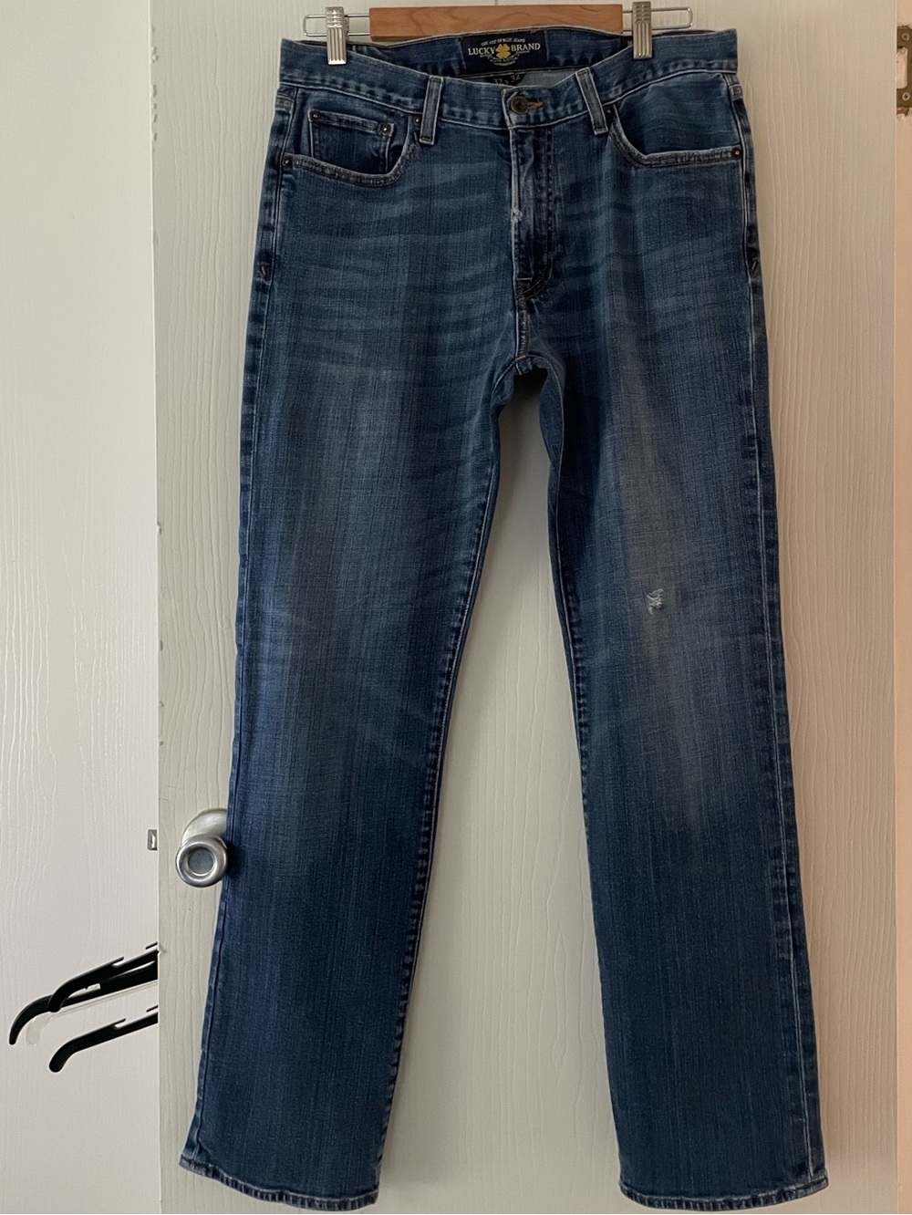 Lucky Brand Men's 363 Vintage Straight Leg Jeans 32x32